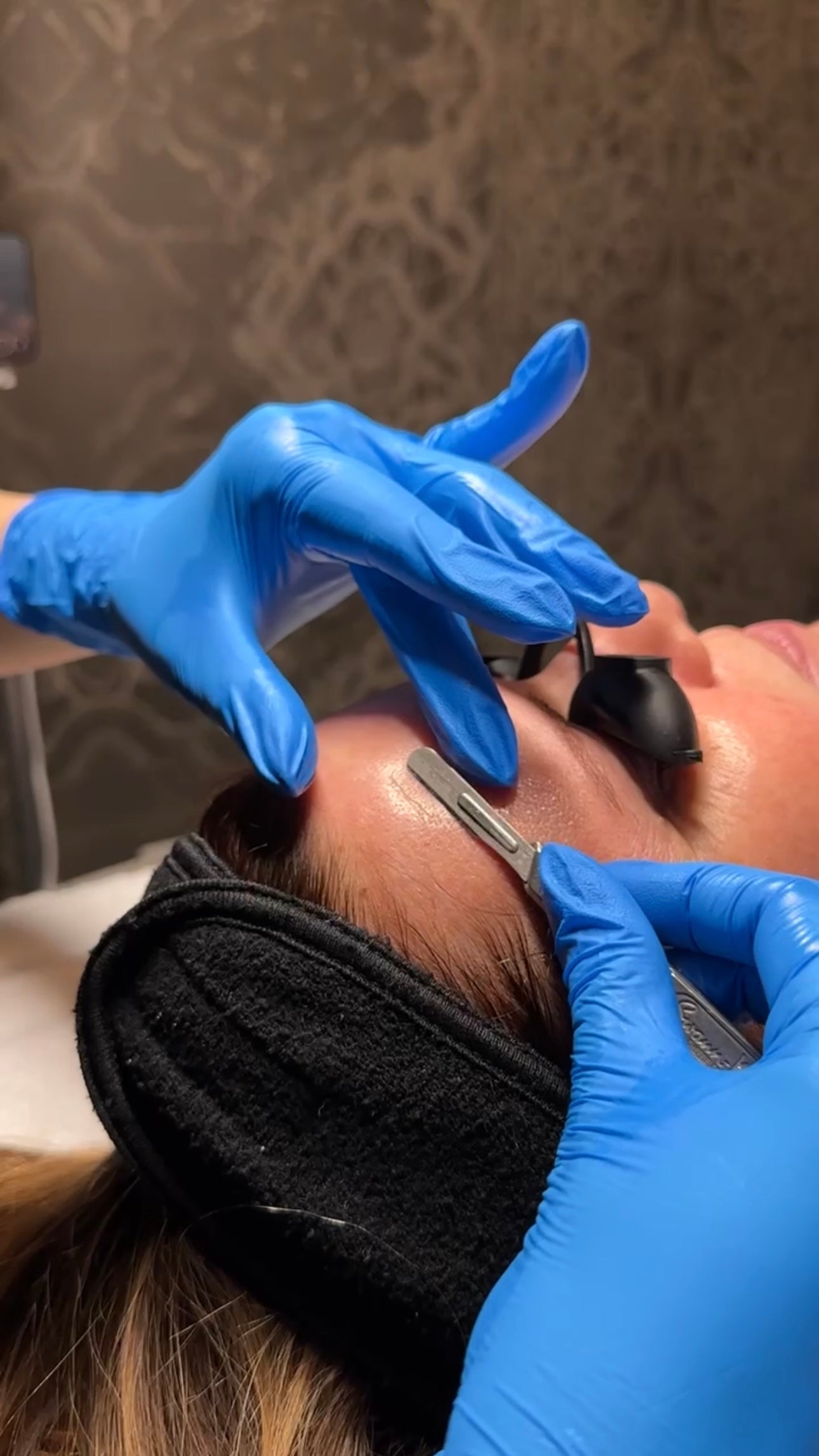 Express Facials: Why It's Worth Squeezing into Your Busy Schedule